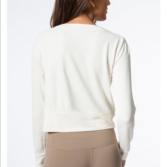 ⭐️HOST PICK⭐️Alo Yoga Lace Up Top - Picture 2 of 7